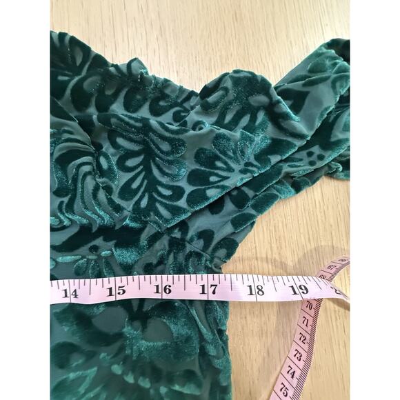 Soft Surroundings Walden Velvet Turtleneck Size PS 2319 - Picture 6 of 9